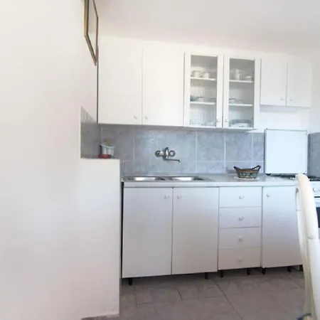 Apartman Apartments Jaksa Vis